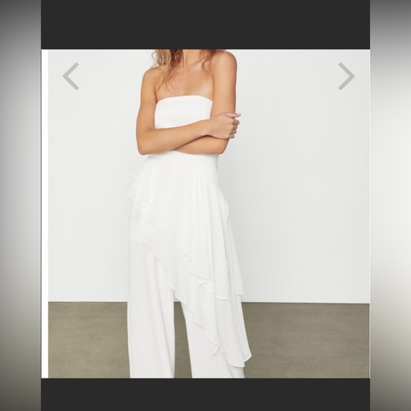 BCBGMAXAZRIA White Assymeyric Ruffled Strapless Jumpsuit Size 6 - Picture 4 of 6